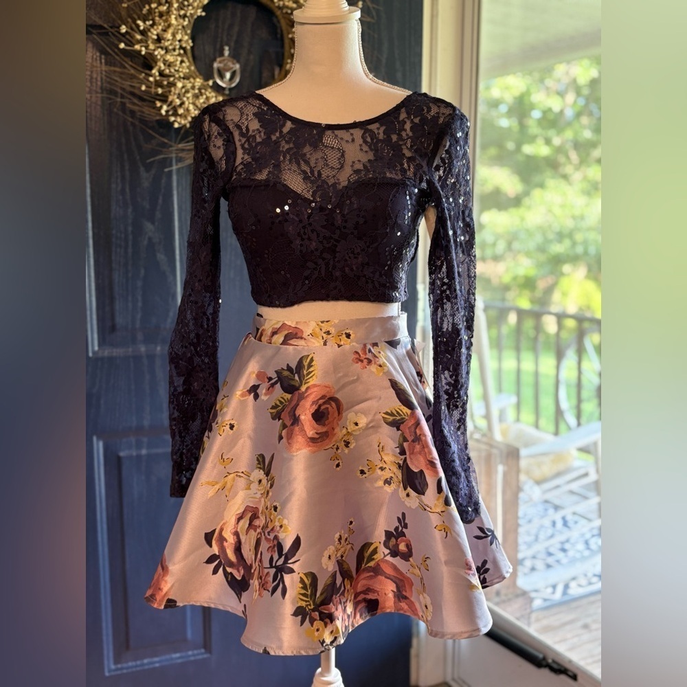 Jodi Kristopher Elegant 2pc size 1